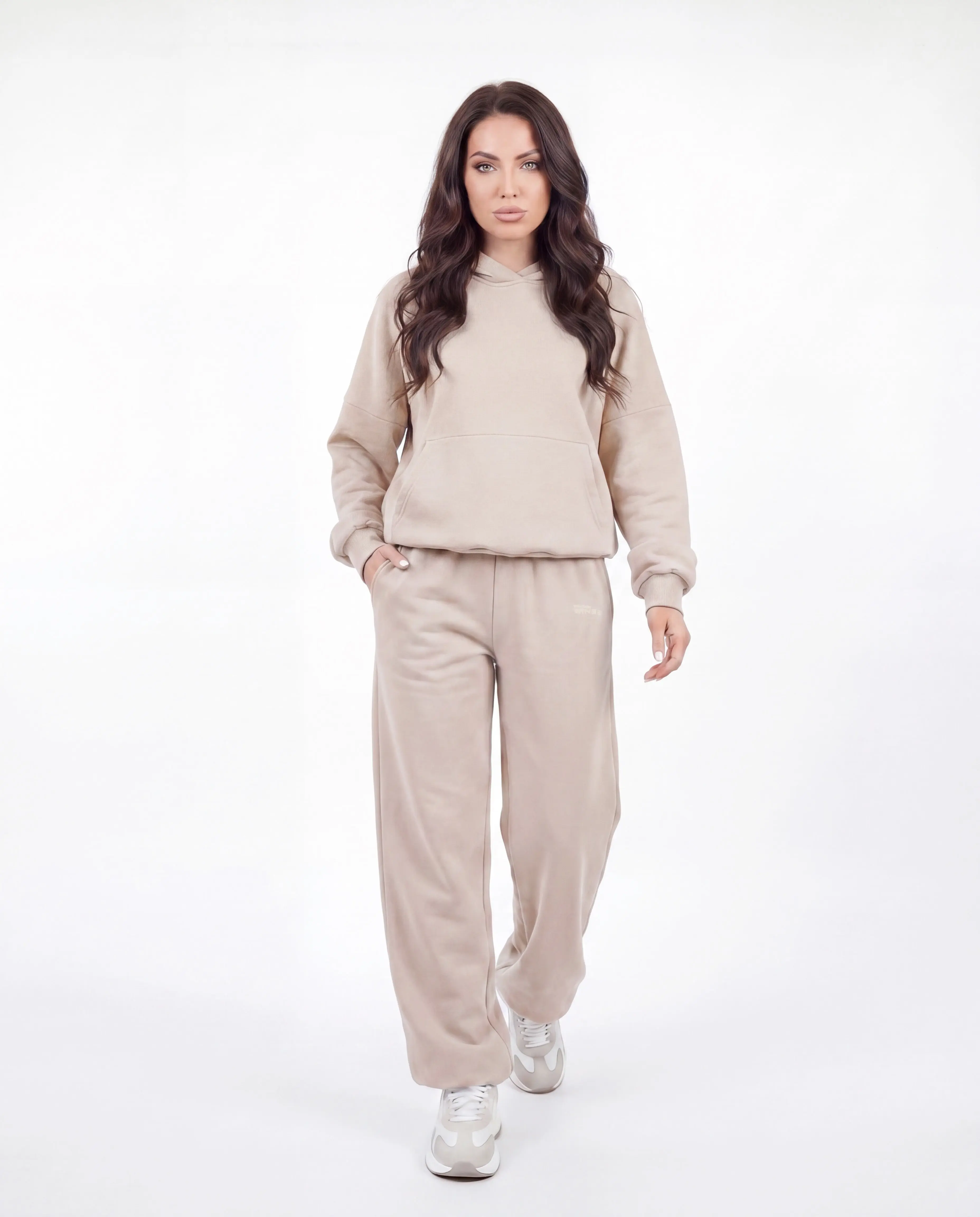 Komplet dresowy WINGS UNLEASH damski oversize bawełna BEIGE - Image 3