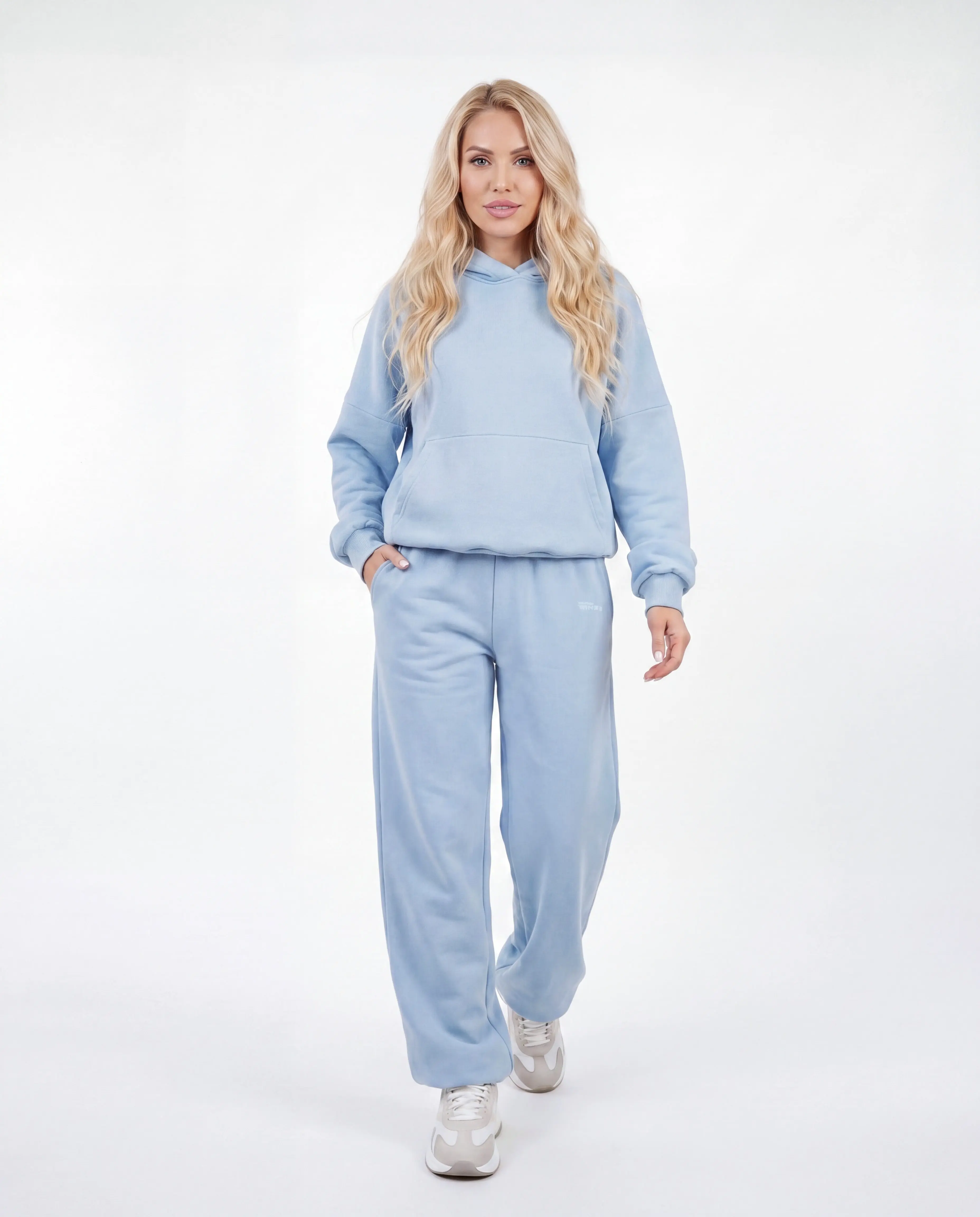Komplet dresowy WINGS UNLEASH damski oversize bawełna PASTEL BLUE - Image 3
