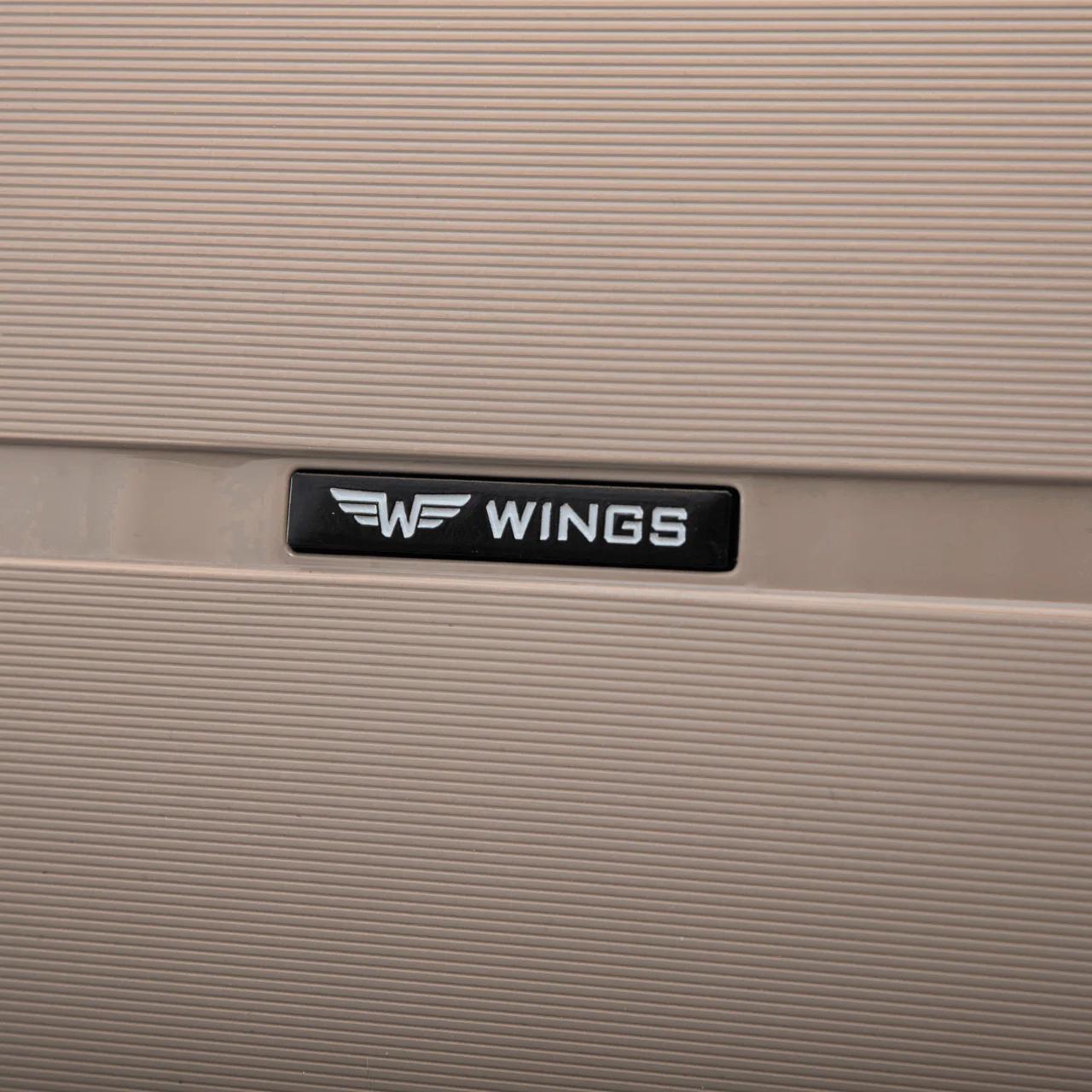 Walizka kabinowa Wings HAWFINCH 2.0  polipropylen  20" CHAMPAGNE - Image 8