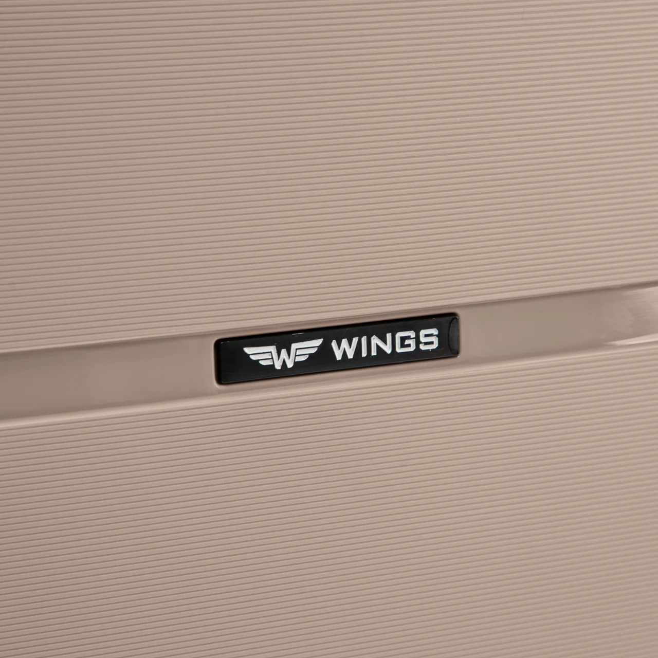 Walizka średnia Wings HAWFINCH 3.0 polipropylen 24" CHAMPAGNE - Image 9
