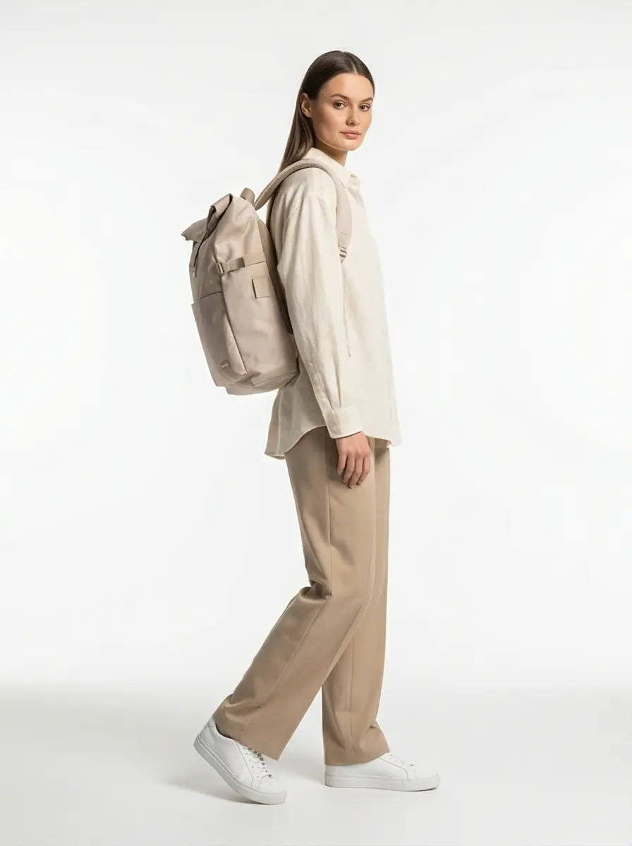 WINGS Zwijany plecak miejski 16L TROGON BEIGE - Image 3